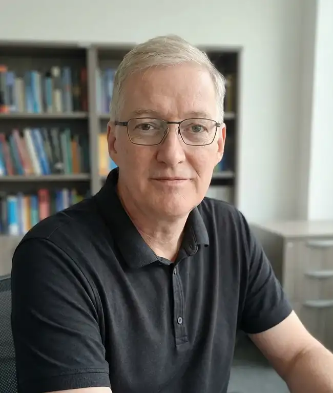 Dr. Stuart Donnelly — Oxford Ph.D., founder of Tutors of Oxford